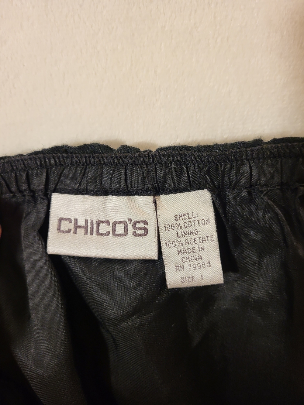 Chico's Women's Black Crochet Lace A-Line Skirt Sz. 1(8-10) - Picture 2 of 8